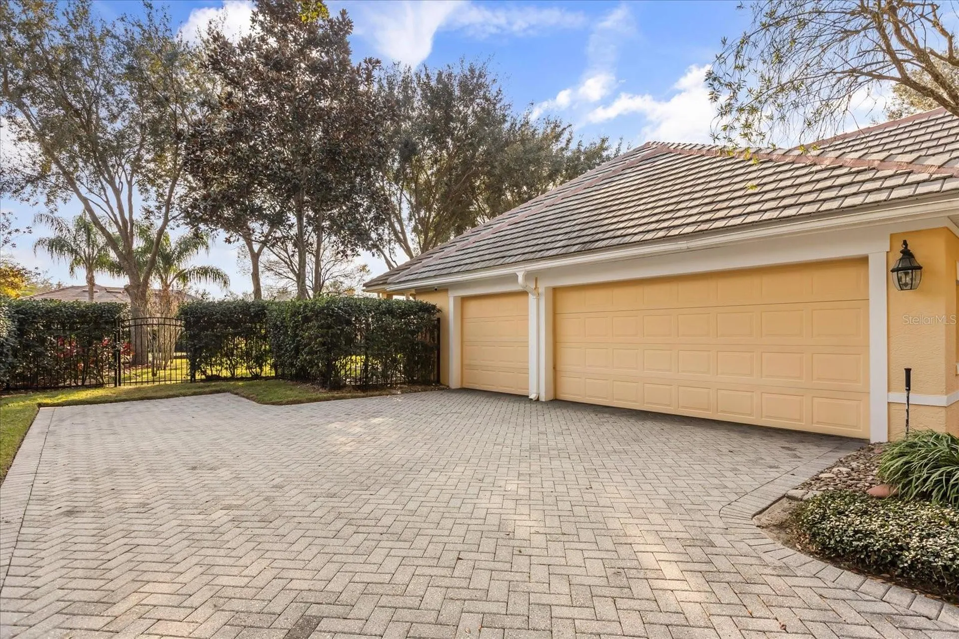25612 Hawks Run Lane Sorrento FL 32776