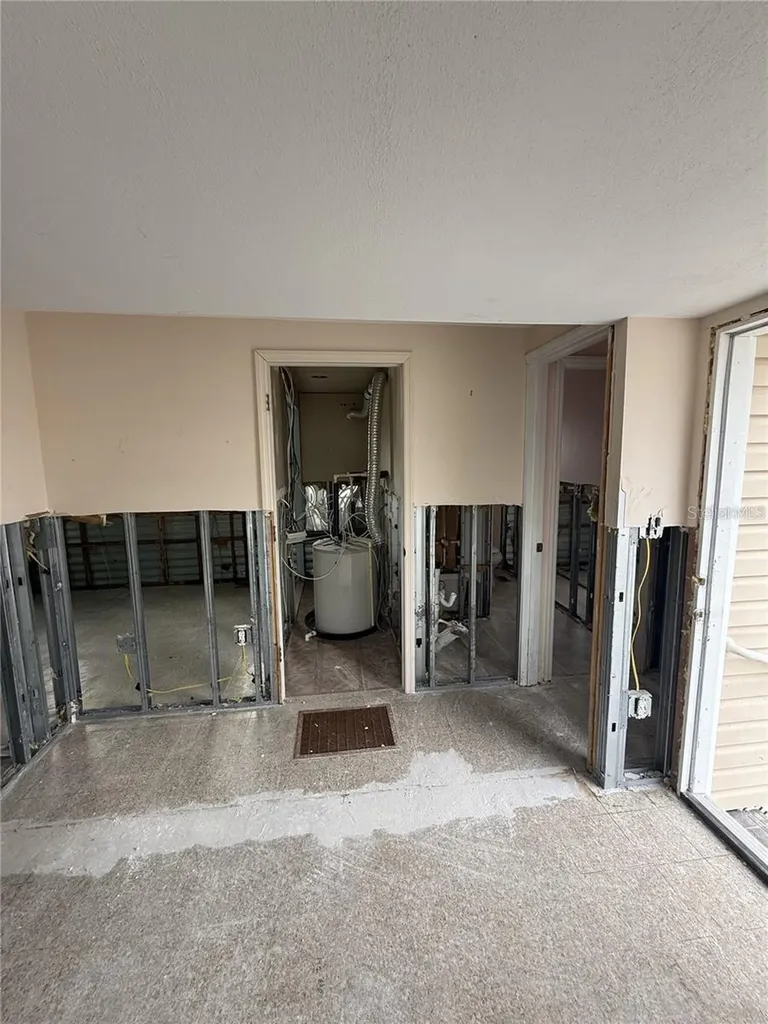 8780 43rd Avenue N St Petersburg FL 33709