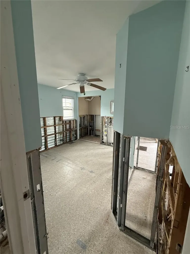 8780 43rd Avenue N St Petersburg FL 33709