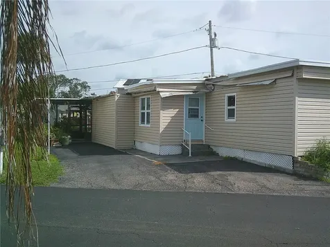 8780 43rd Avenue N St Petersburg FL 33709