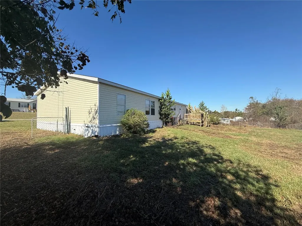 14197 SE 61st Court Summerfield FL 34491