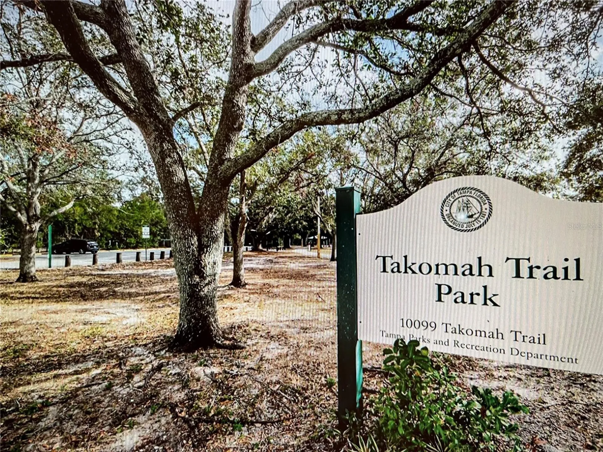 10201 Takomah Trail Tampa FL 33617