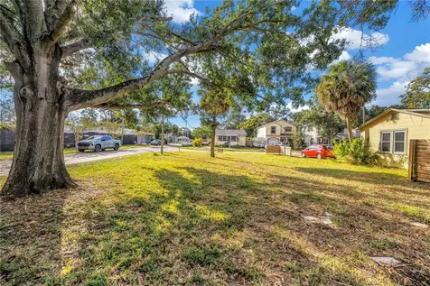 Preston Avenue S Gulfport FL 33707