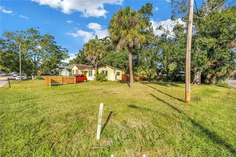 Preston Avenue S Gulfport FL 33707