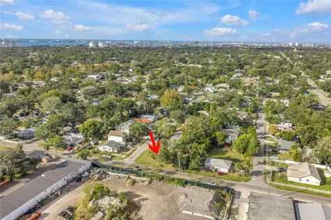 Preston Avenue S Gulfport FL 33707