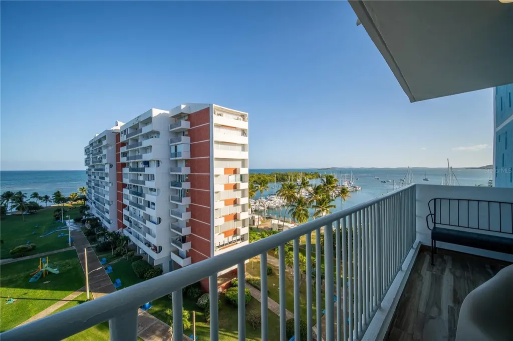 T2 Cond Isleta Marina Fajardo PR 00738