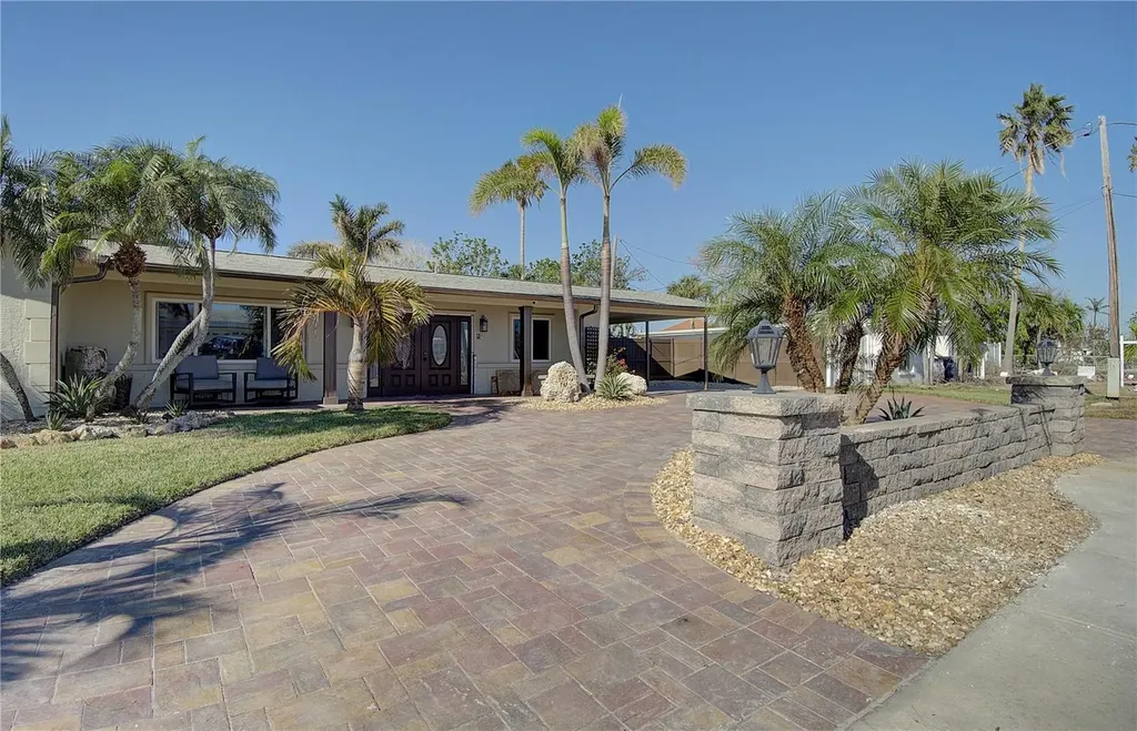707 Pruitt Drive Madeira Beach FL 33708