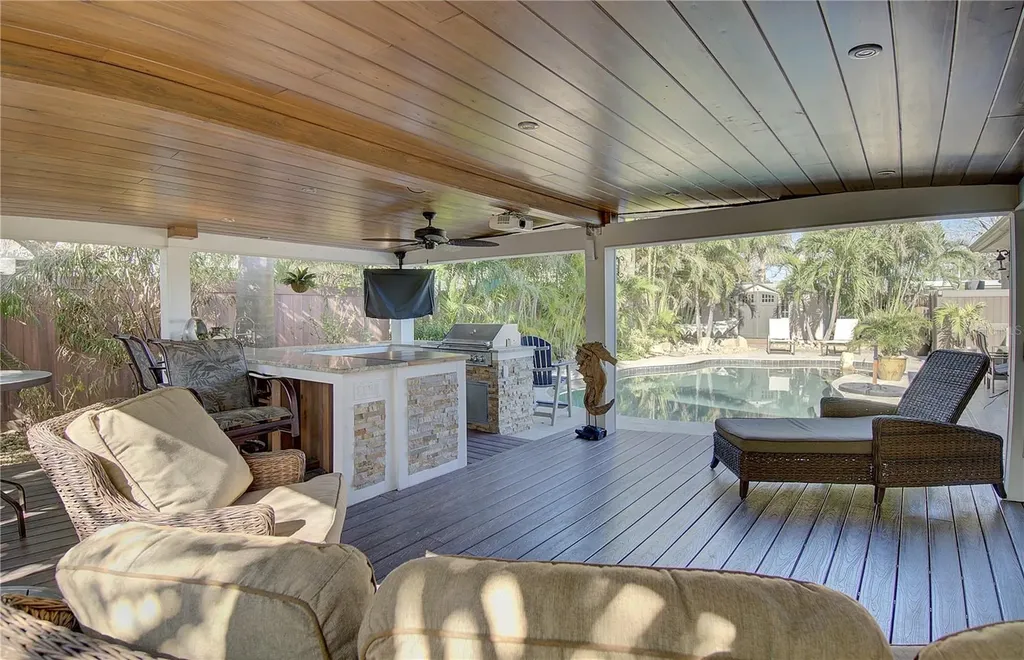 707 Pruitt Drive Madeira Beach FL 33708