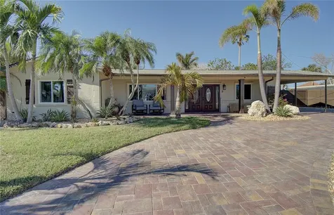 707 Pruitt Drive Madeira Beach FL 33708