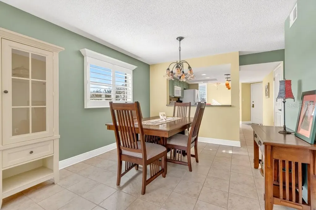 1328 Pasadena Avenue S South Pasadena FL 33707