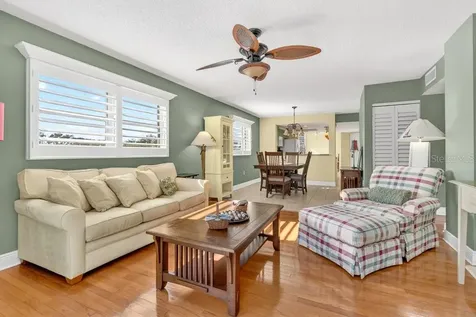 1328 Pasadena Avenue S South Pasadena FL 33707