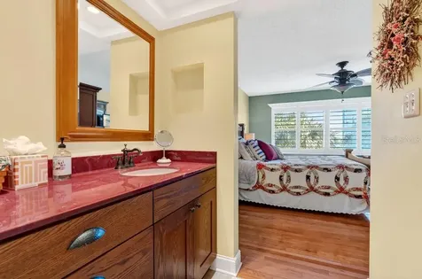 1328 Pasadena Avenue S South Pasadena FL 33707