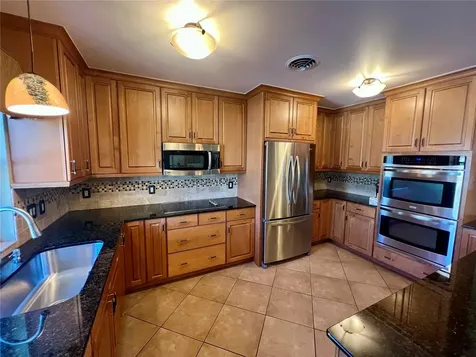 1328 Pasadena Avenue S South Pasadena FL 33707