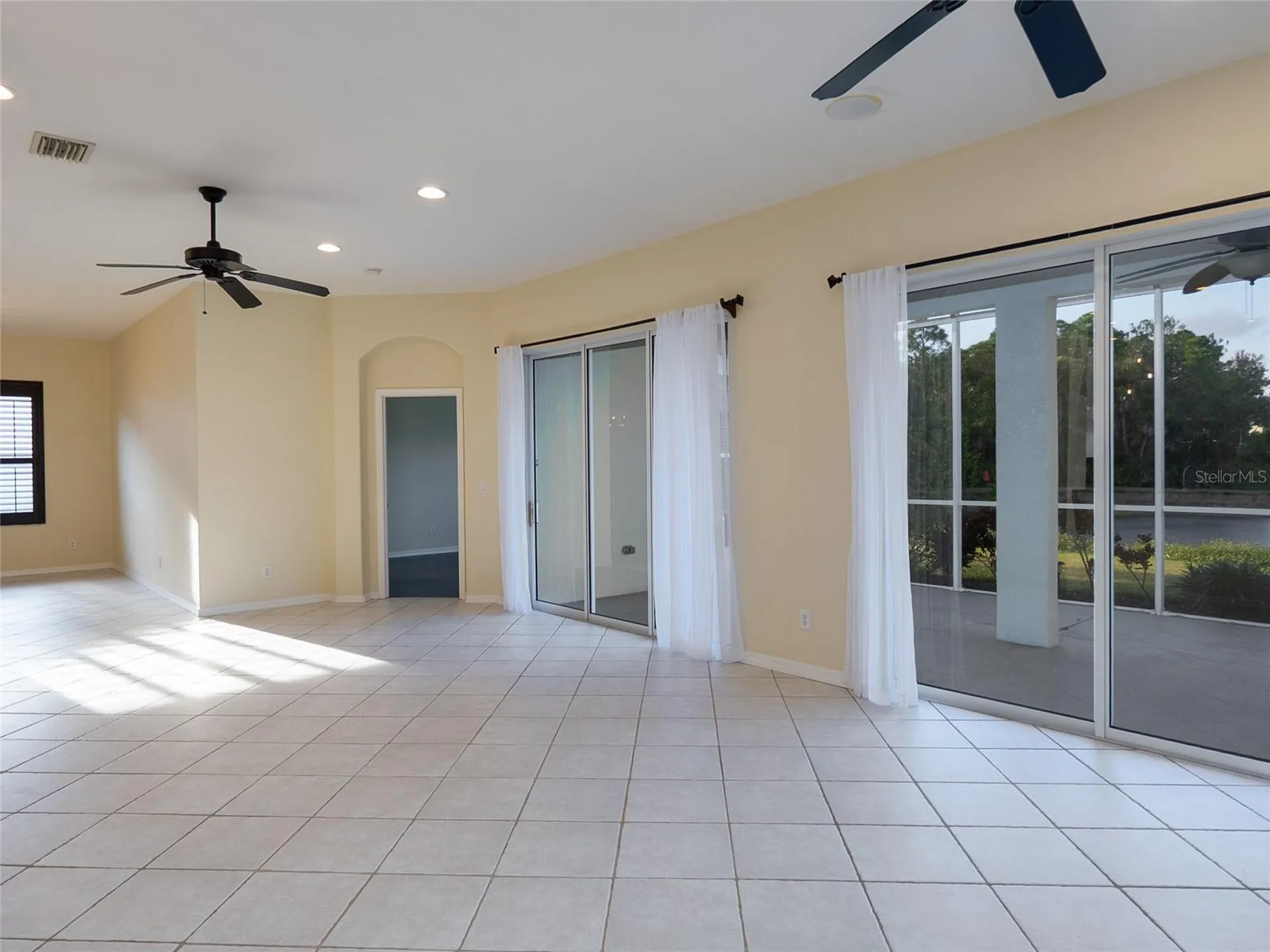 4103 61st Avenue E Bradenton FL 34203
