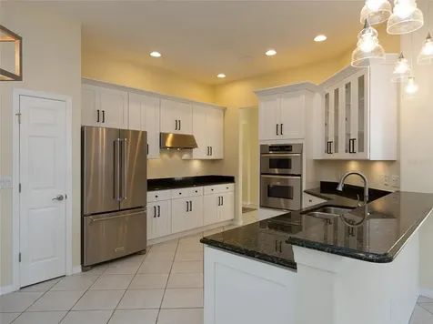 4103 61st Avenue E Bradenton FL 34203