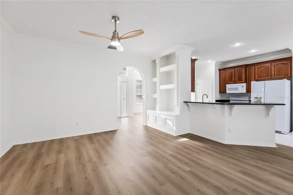 4906 Willow Ridge Terrace Valrico FL 33596
