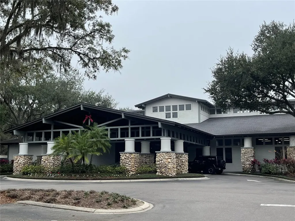 4906 Willow Ridge Terrace Valrico FL 33596