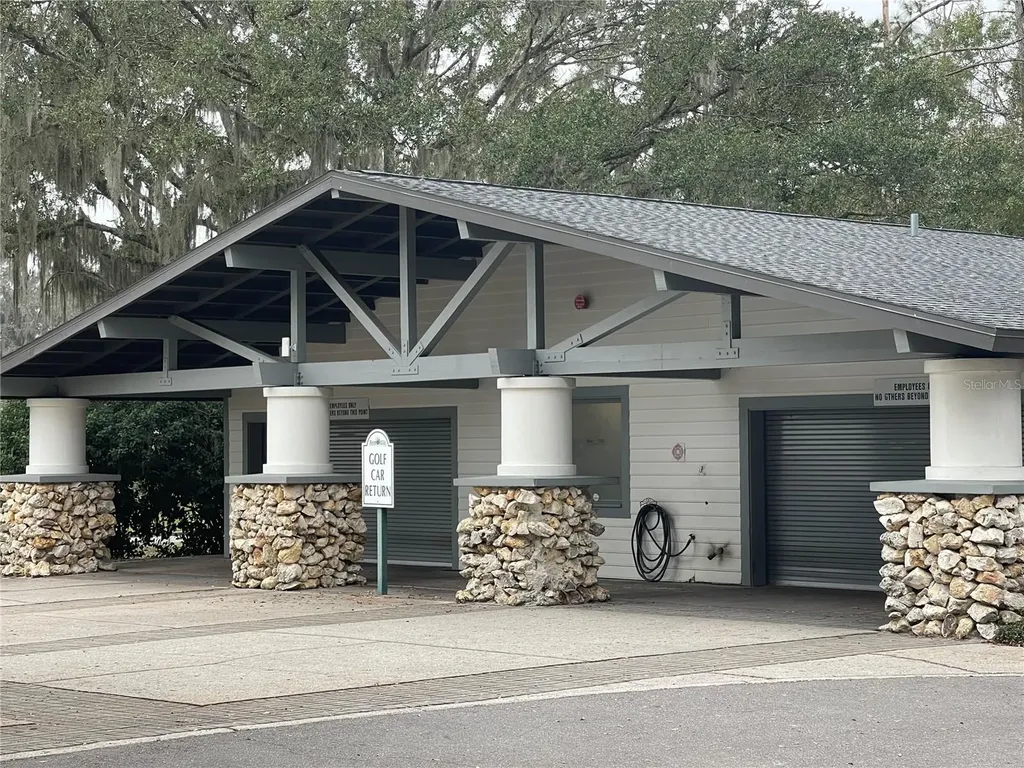 4906 Willow Ridge Terrace Valrico FL 33596