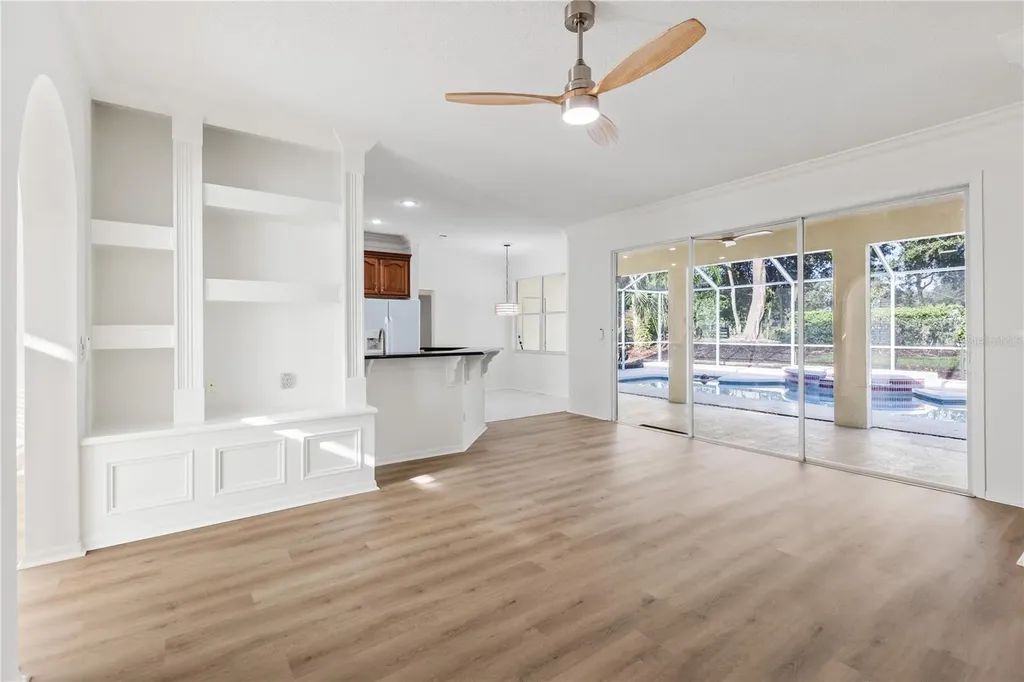 4906 Willow Ridge Terrace Valrico FL 33596