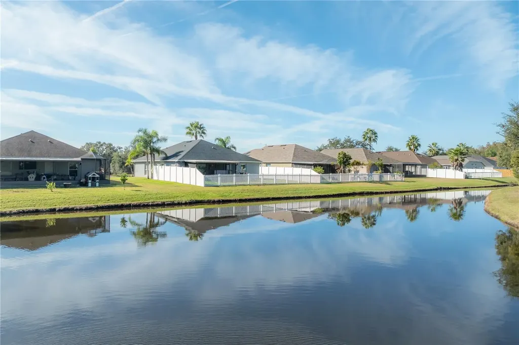 31203 Hannigan Place Wesley Chapel FL 33543