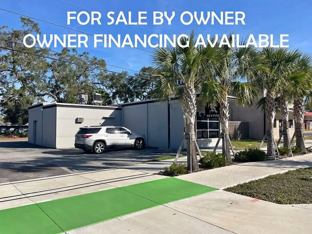 1356 Cleveland Street Clearwater FL 33755