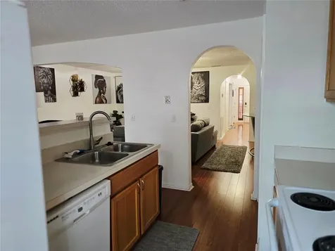 4607 Ashburn Square Drive Tampa FL 33610