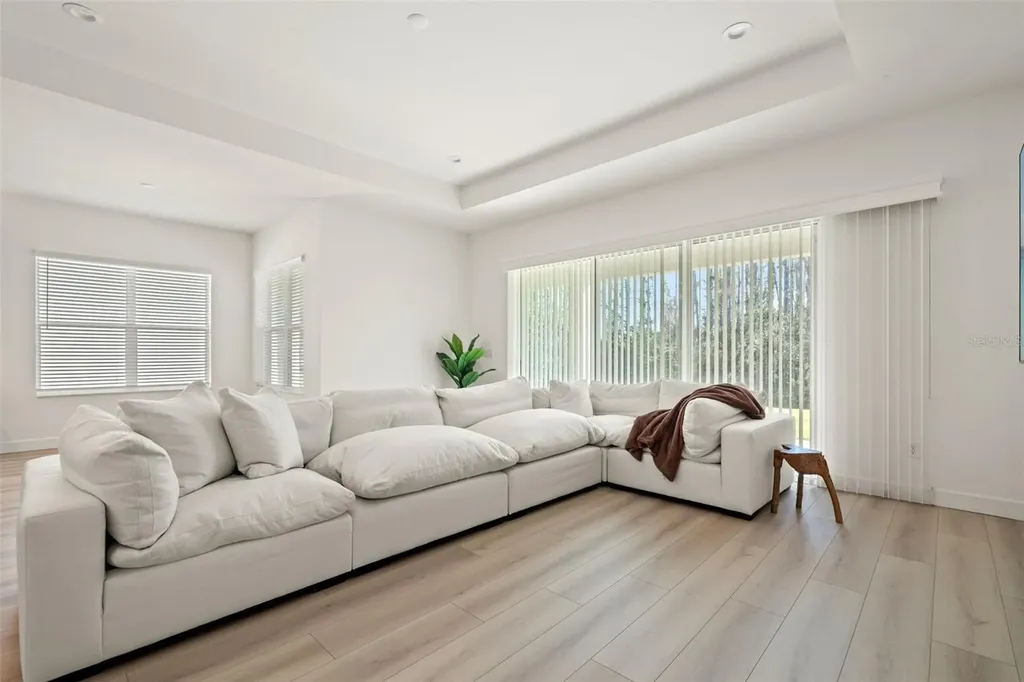 32208 Rosewood Meadow Lane Wesley Chapel FL 33543