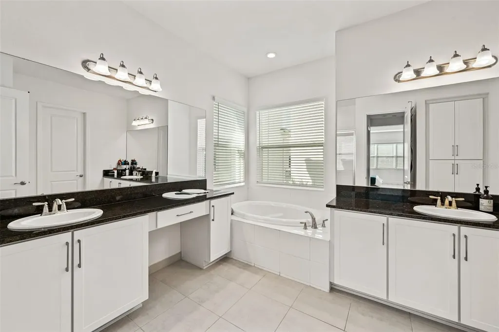 32208 Rosewood Meadow Lane Wesley Chapel FL 33543