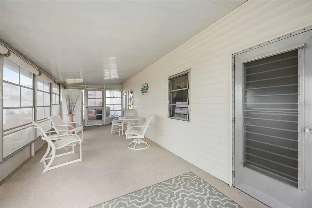 239 Inner Drive E Venice FL 34285
