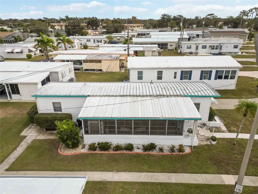 239 Inner Drive E Venice FL 34285