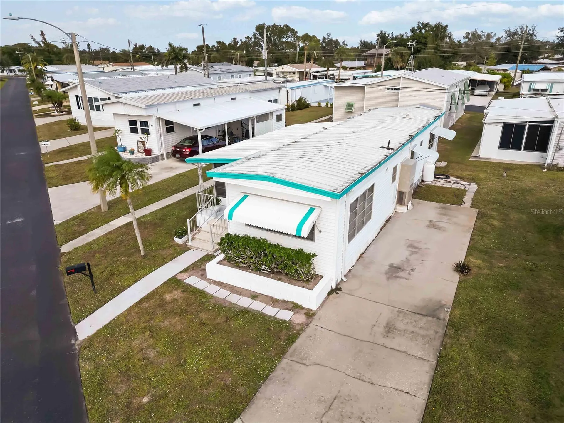 239 Inner Drive E Venice FL 34285