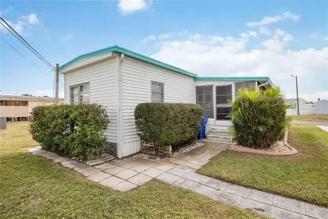 239 Inner Drive E Venice FL 34285