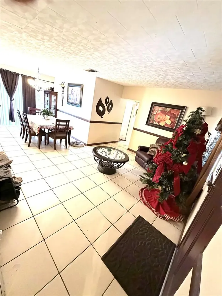 7326 Sheffield Road Tampa FL 33615