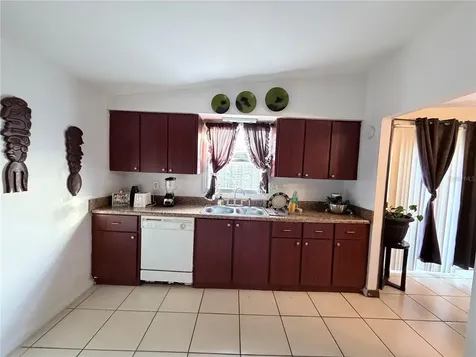 7326 Sheffield Road Tampa FL 33615