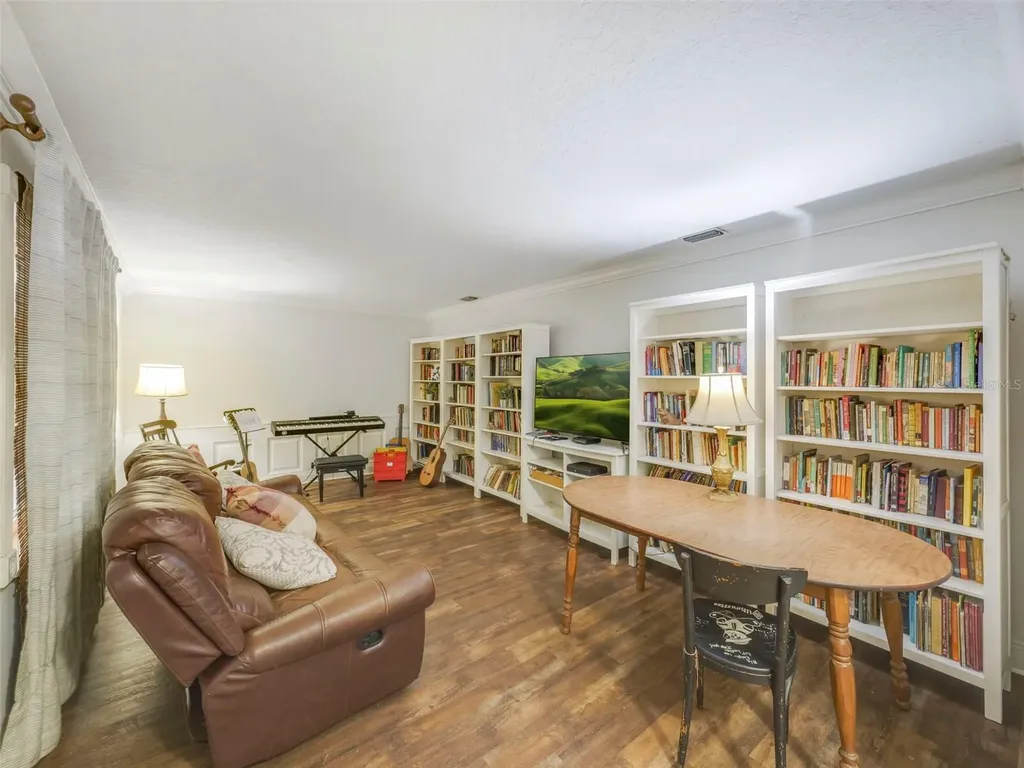 408 Monticello Drive Altamonte Springs FL 32701