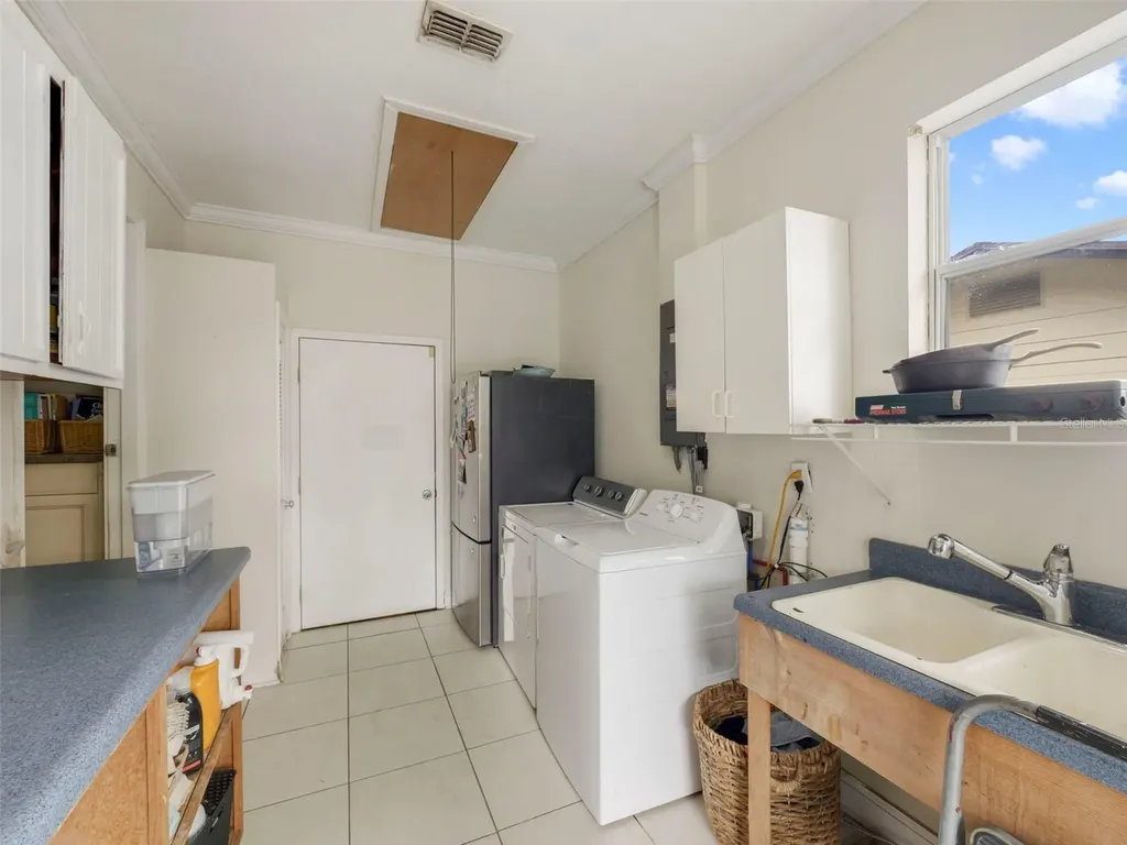 408 Monticello Drive Altamonte Springs FL 32701