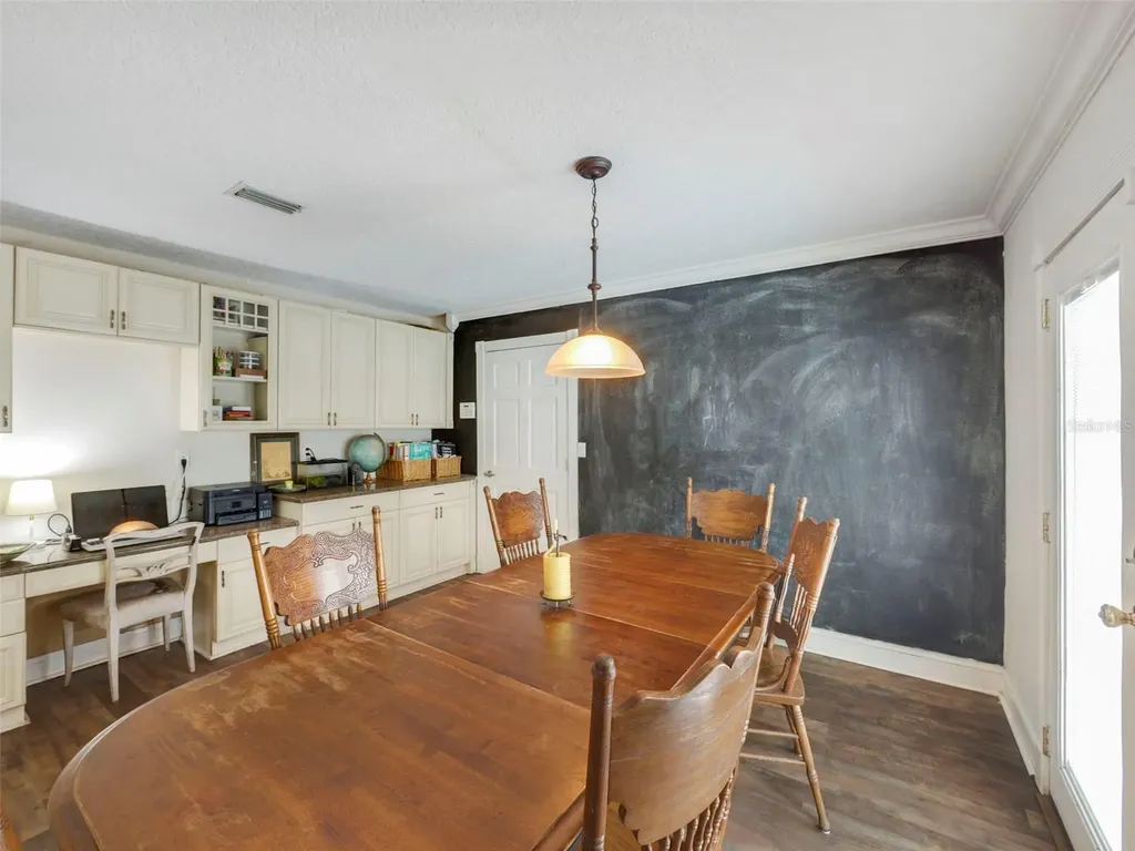 408 Monticello Drive Altamonte Springs FL 32701