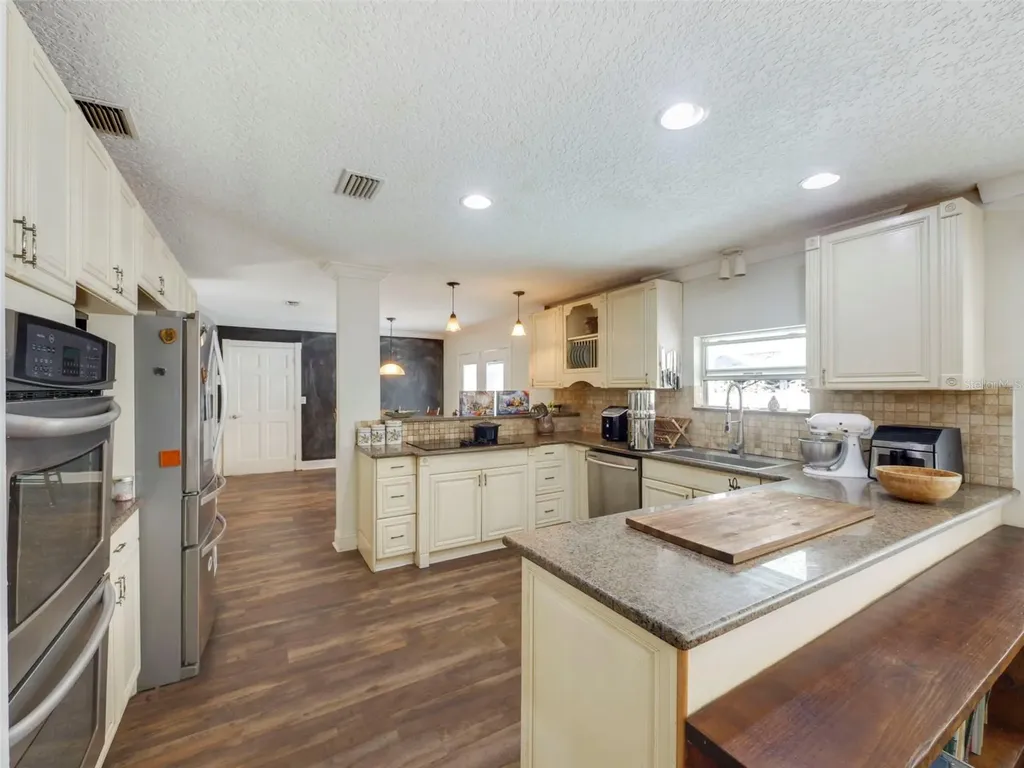 408 Monticello Drive Altamonte Springs FL 32701