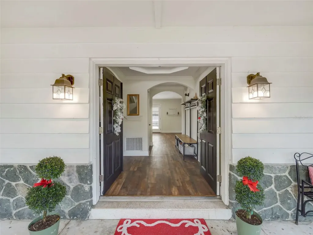 408 Monticello Drive Altamonte Springs FL 32701