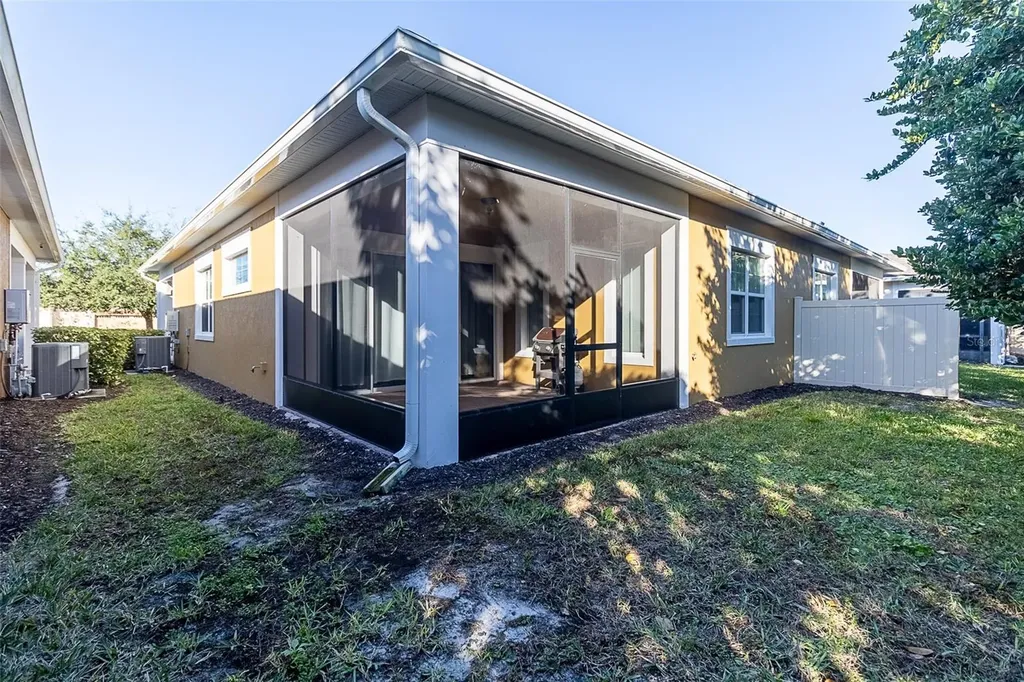 2487 Yellow Brick Road St Cloud FL 34772