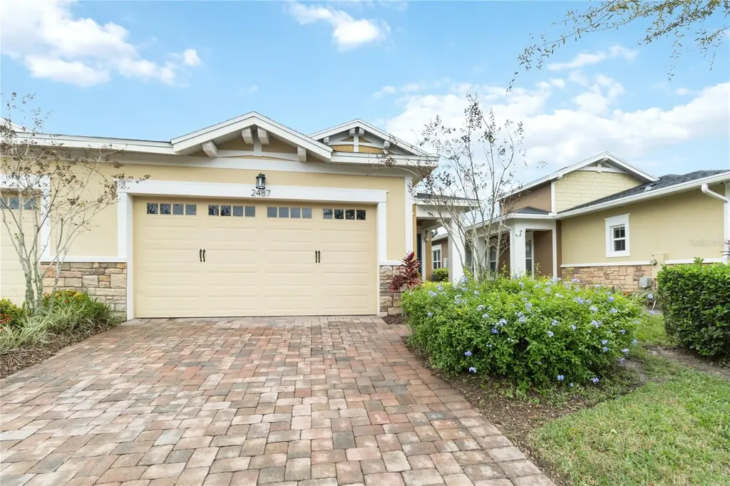 2487 Yellow Brick Road St Cloud FL 34772