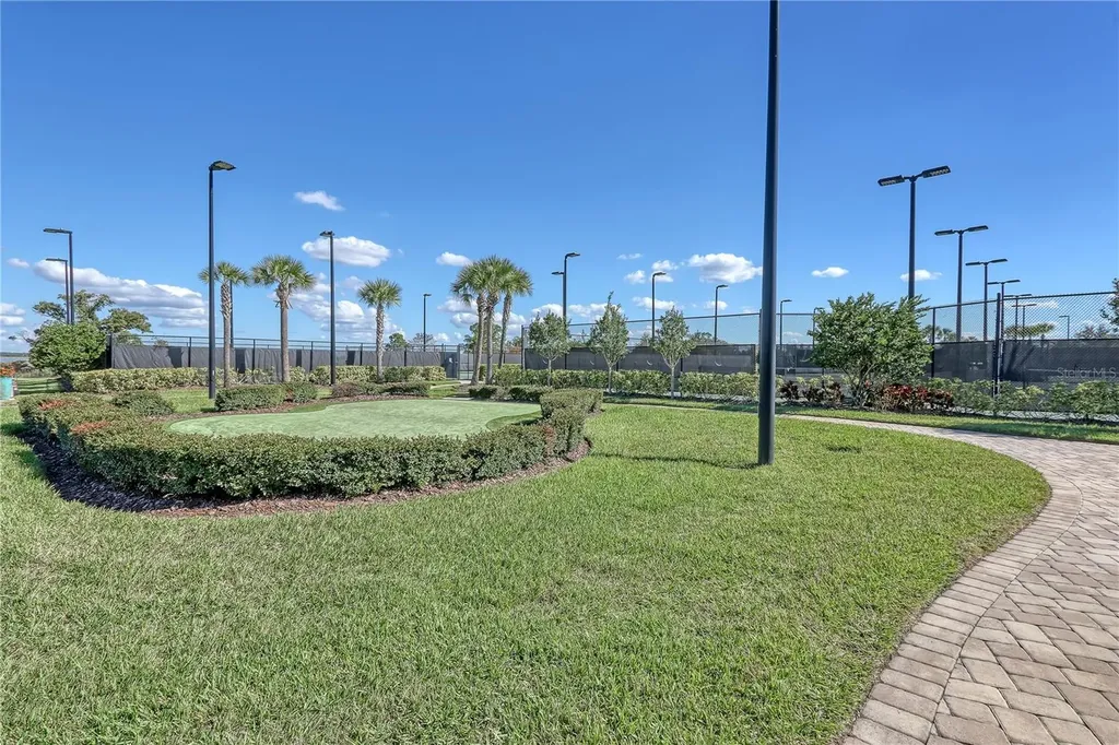 2487 Yellow Brick Road St Cloud FL 34772