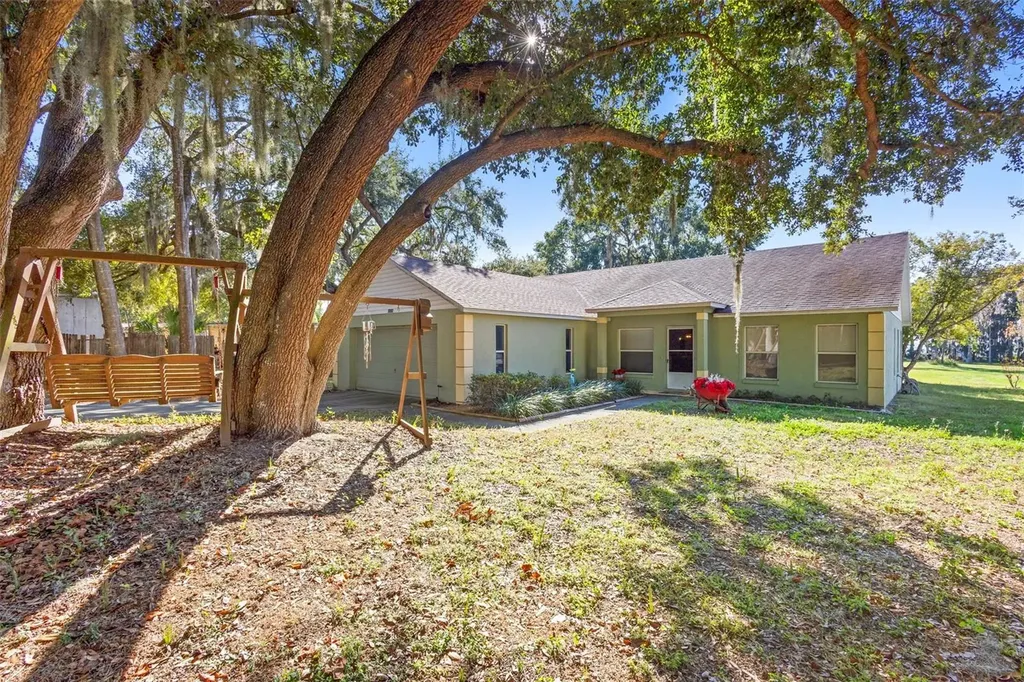 10320 Bumblebee Lane Leesburg FL 34788