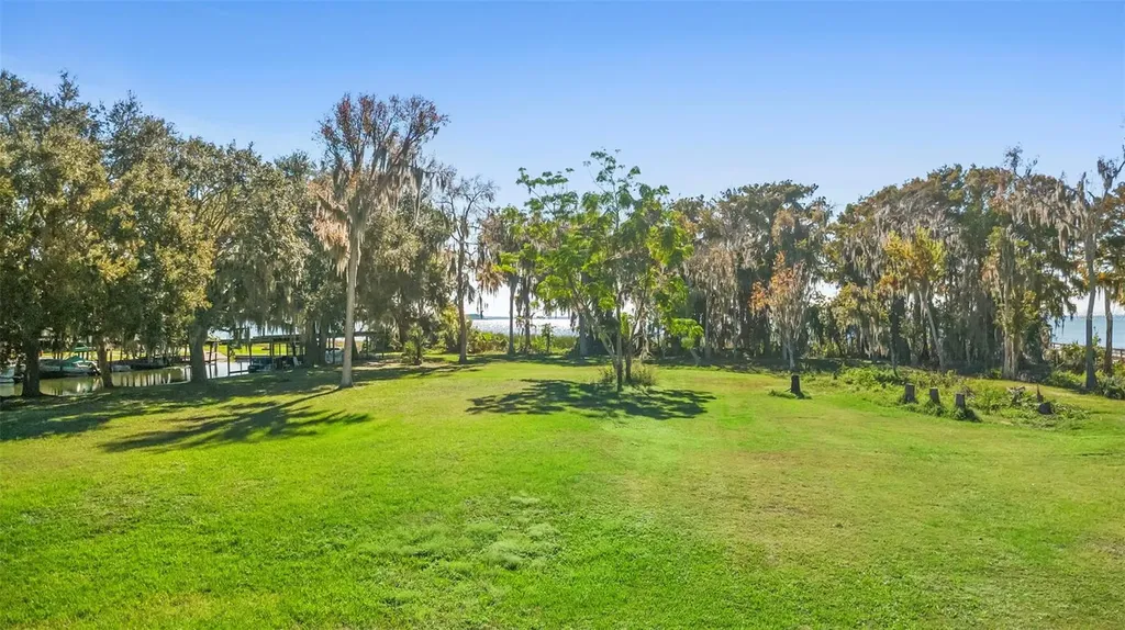 10320 Bumblebee Lane Leesburg FL 34788