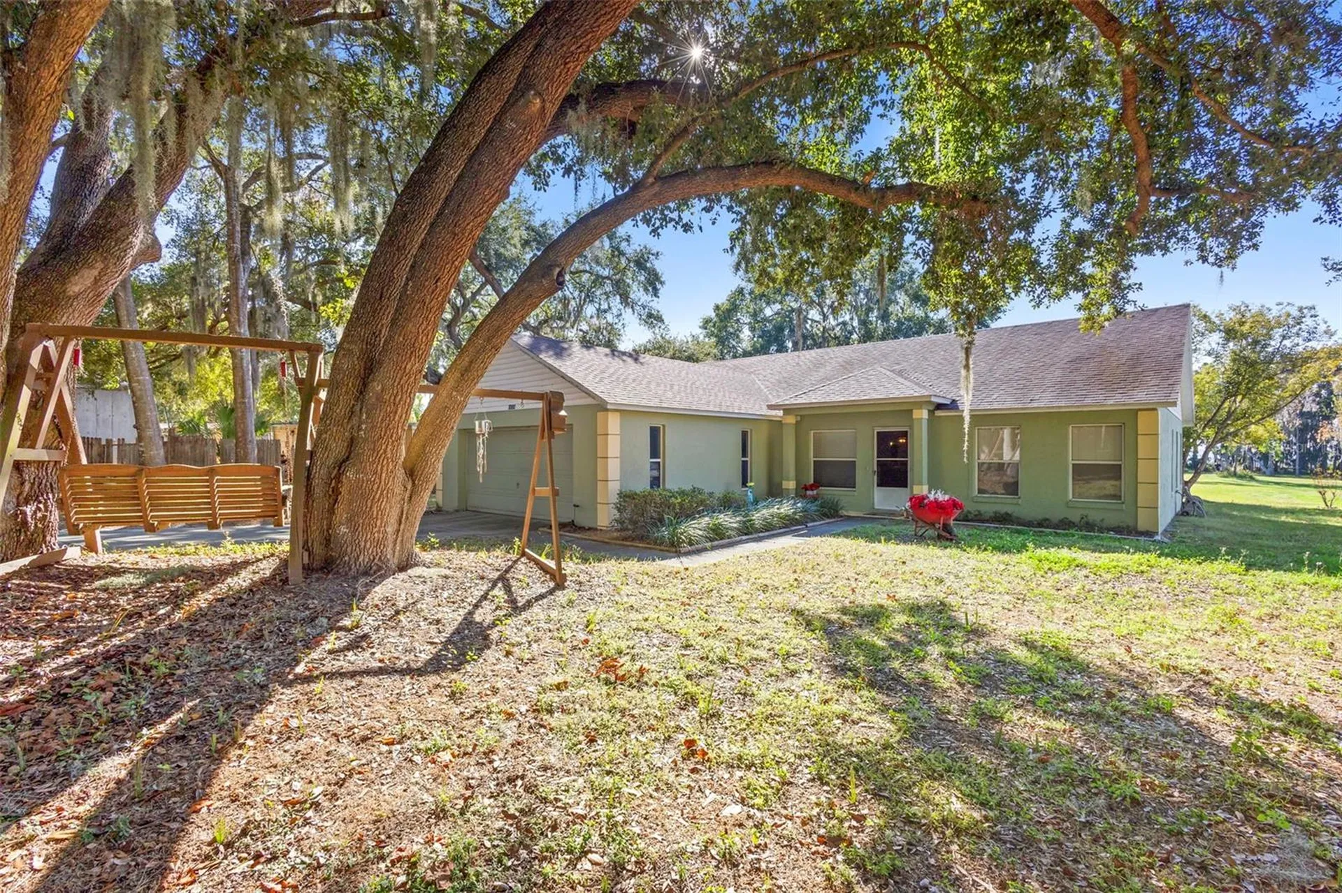 10320 Bumblebee Lane Leesburg FL 34788