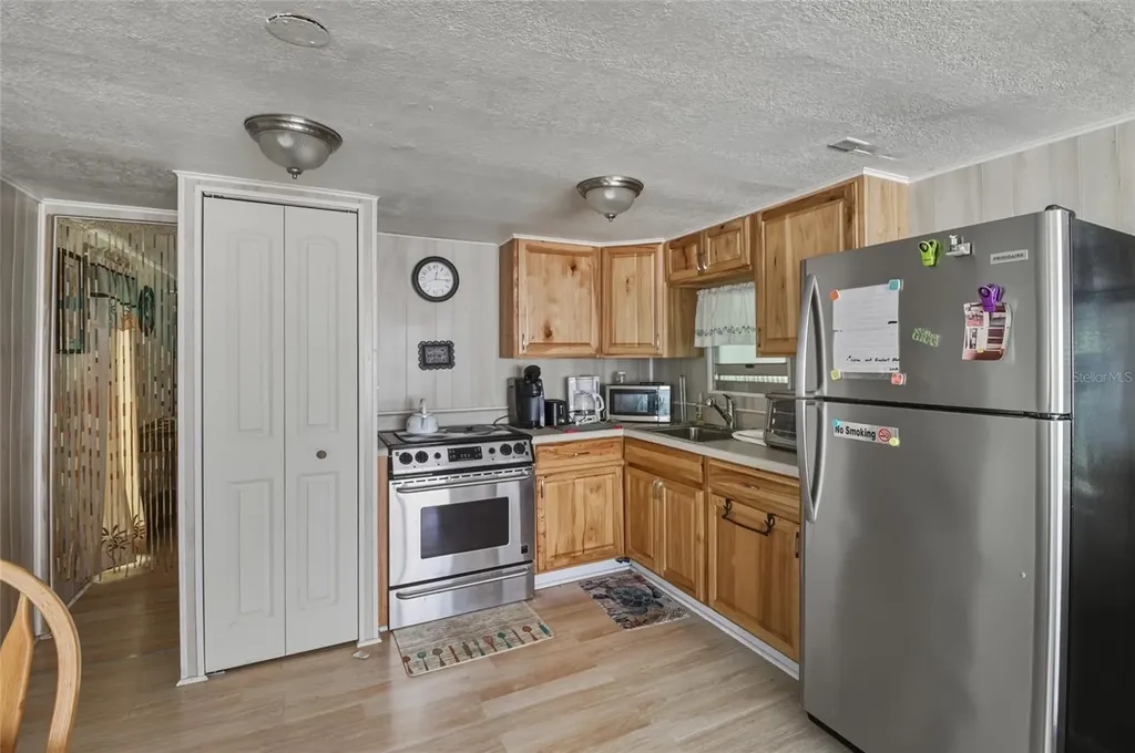 12766 Seminole Boulevard Largo FL 33778