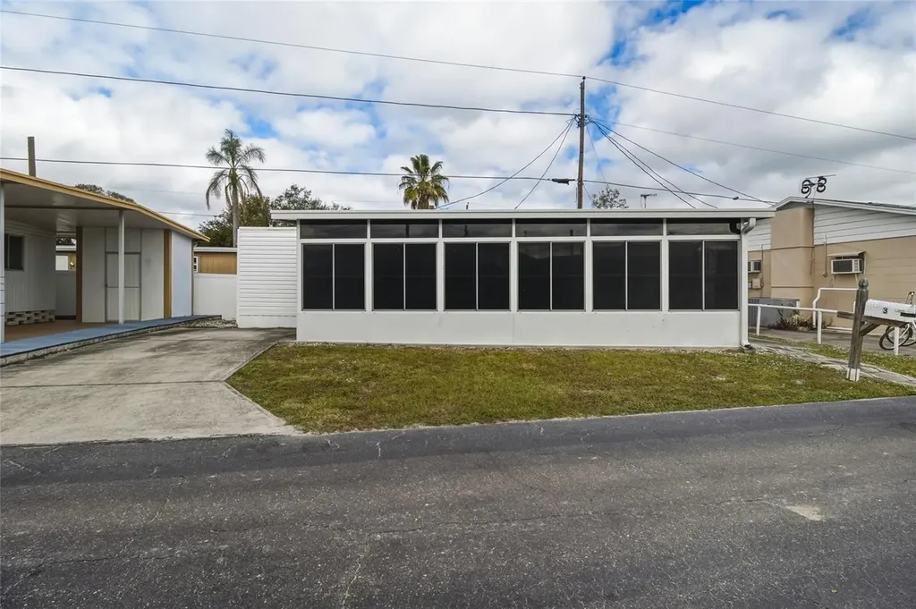 12766 Seminole Boulevard Largo FL 33778