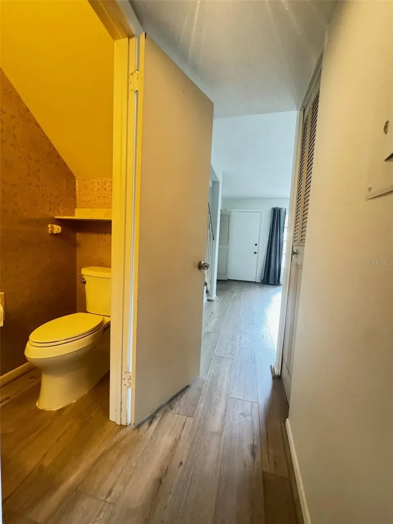 210 Elliot Avenue Sarasota FL 34232