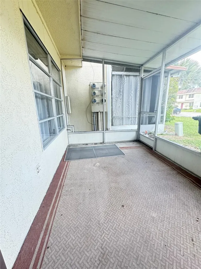 210 Elliot Avenue Sarasota FL 34232