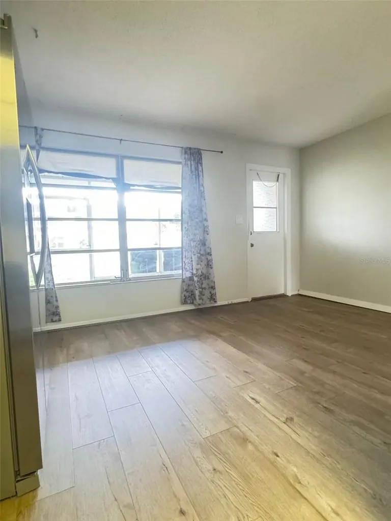 210 Elliot Avenue Sarasota FL 34232